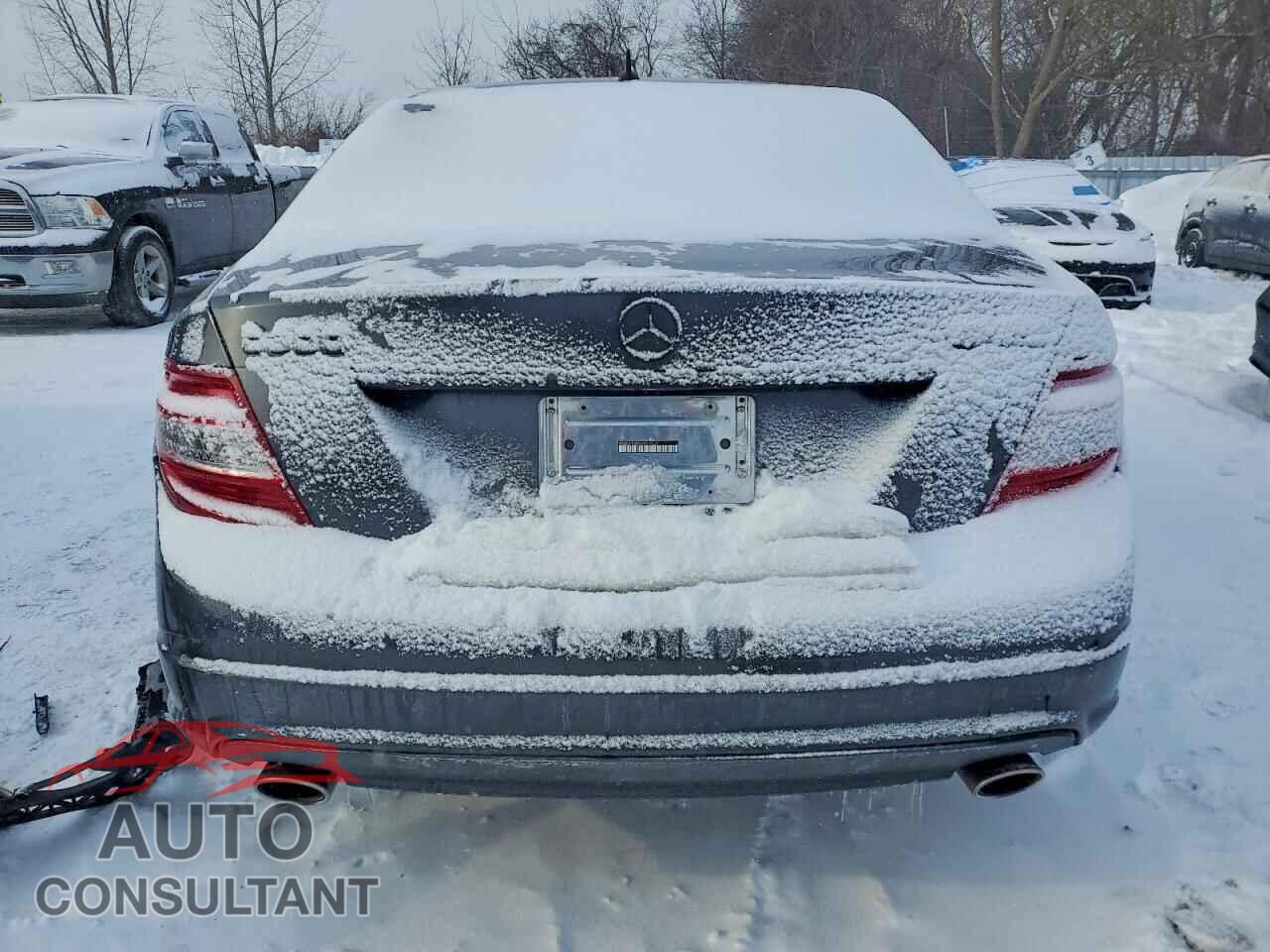 MERCEDES-BENZ C-CLASS 2011 - WDDGF8BB9BA519237