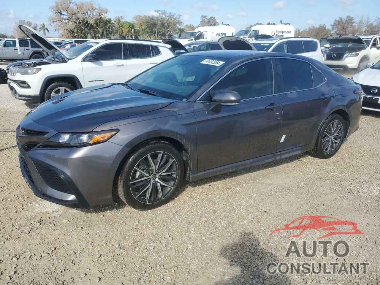 TOYOTA CAMRY 2024 - 4T1G11AK1RU889197