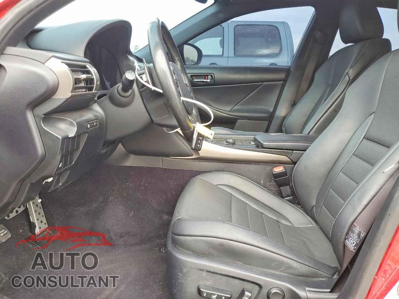 LEXUS IS 2014 - JTHCE1D28E5004922