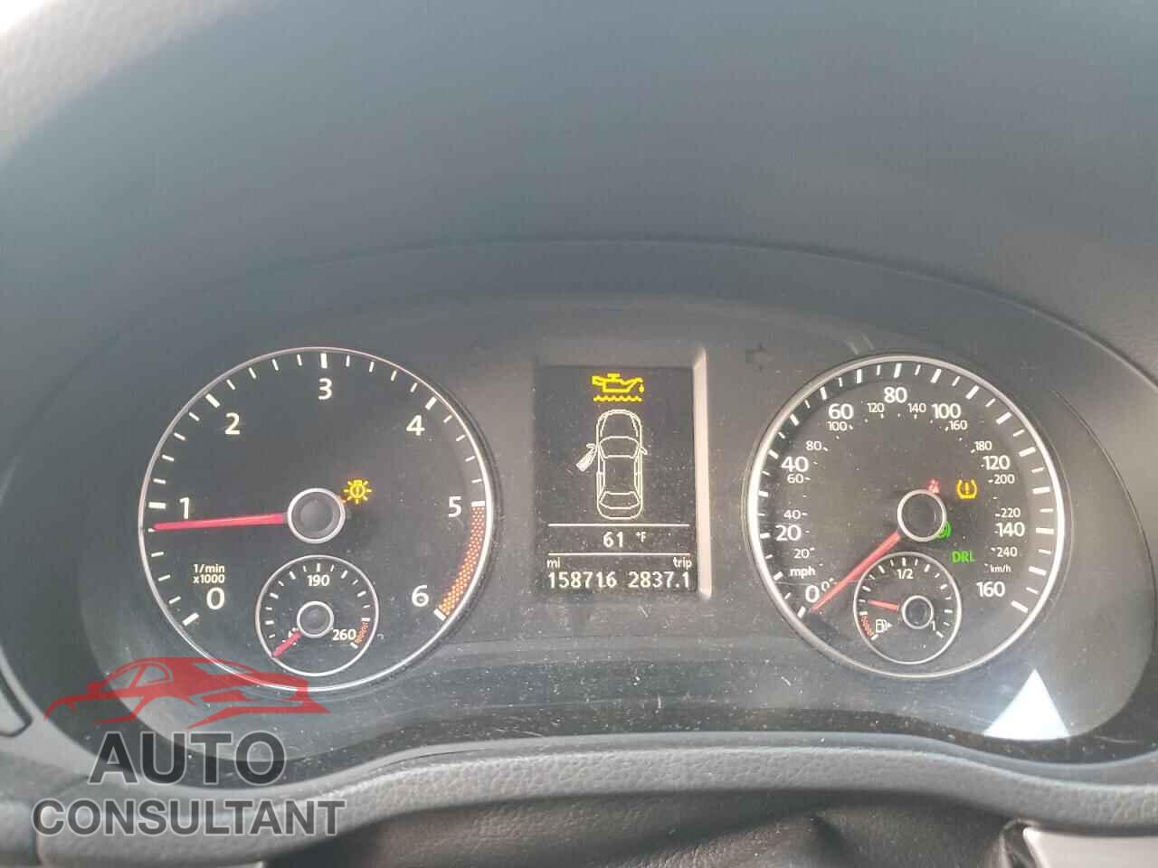 VOLKSWAGEN PASSAT 2015 - 1VWBV7A38FC058518