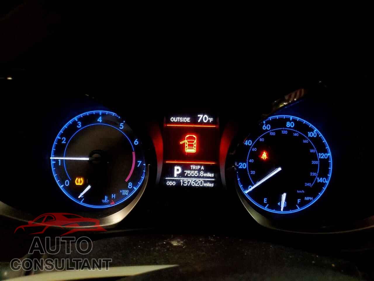 TOYOTA COROLLA 2015 - 2T1BURHE2FC236682