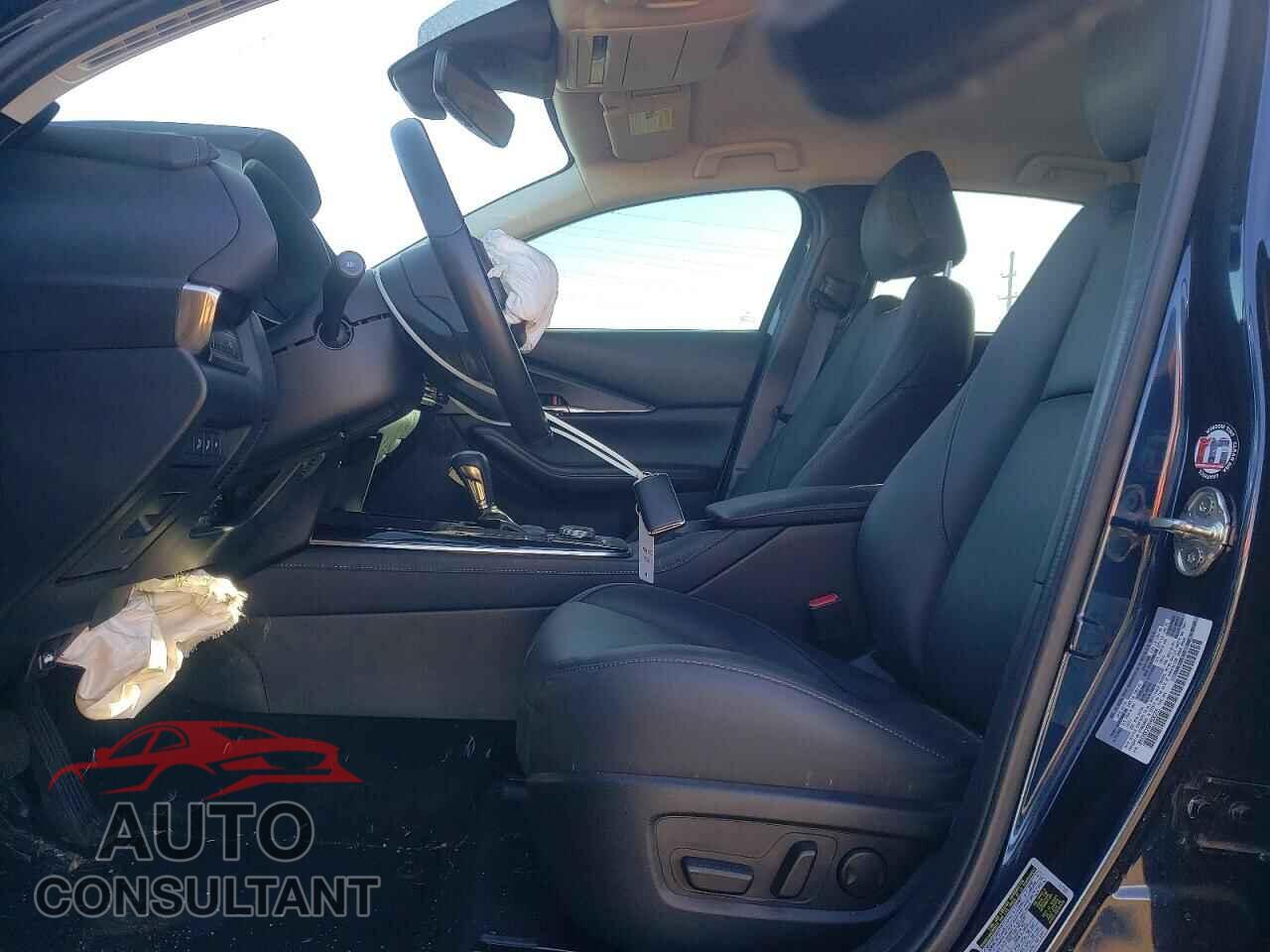 MAZDA CX30 2023 - 3MVDMBCM9PM568205