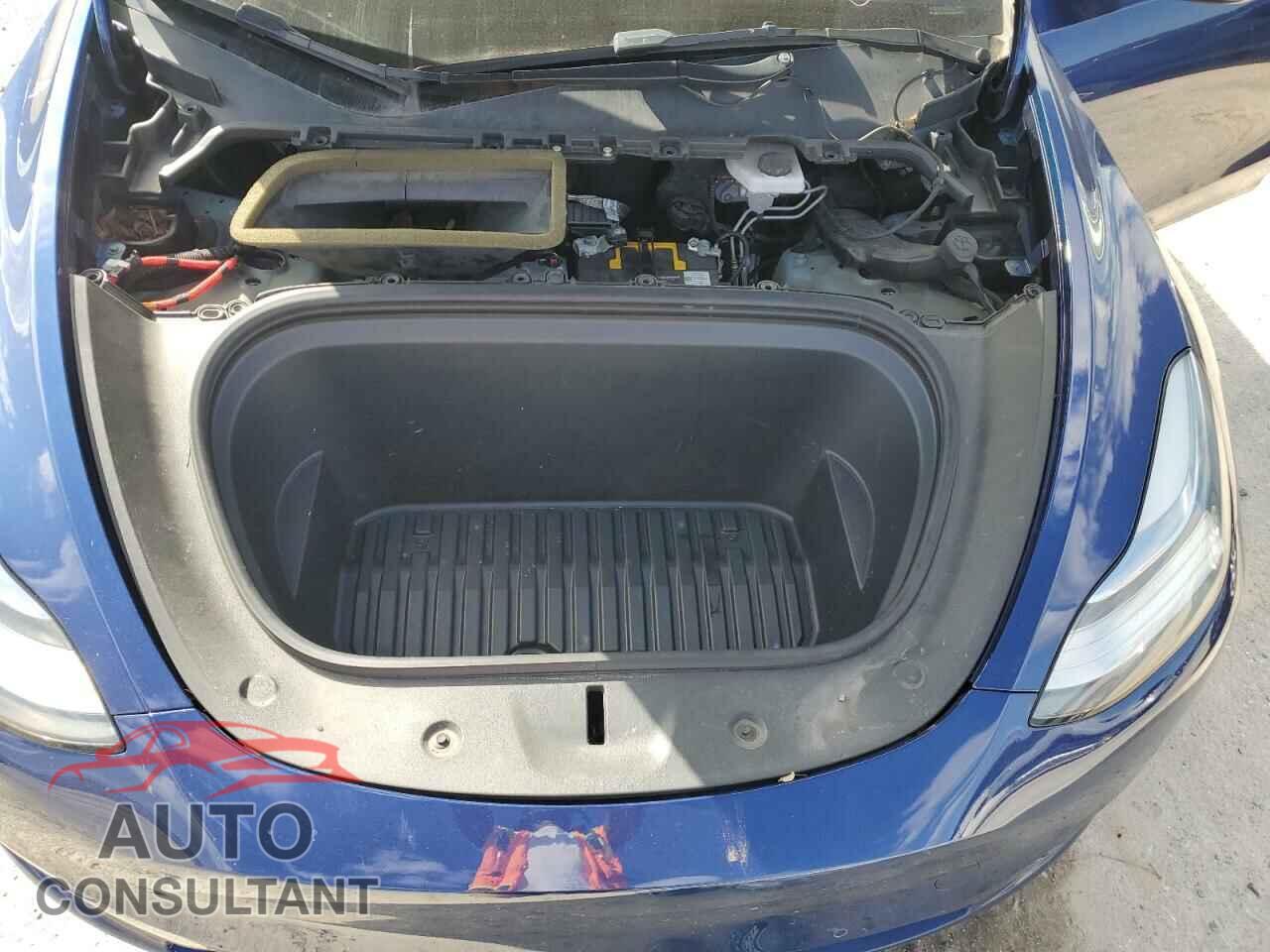 TESLA MODEL Y 2021 - 5YJYGAEE9MF201220