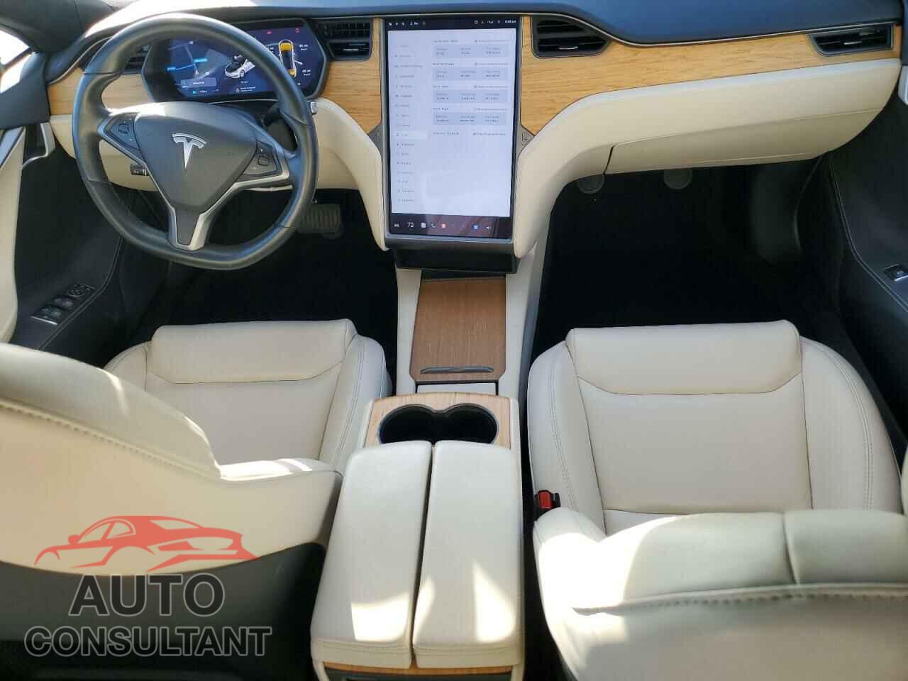 TESLA MODEL S 2021 - 5YJSA1E26MF423520