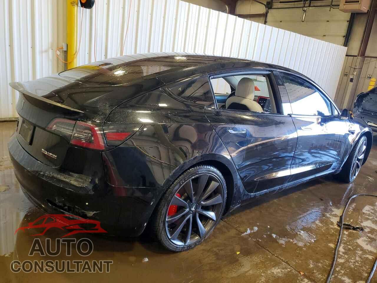 TESLA MODEL 3 2020 - 5YJ3E1EC7LF800209