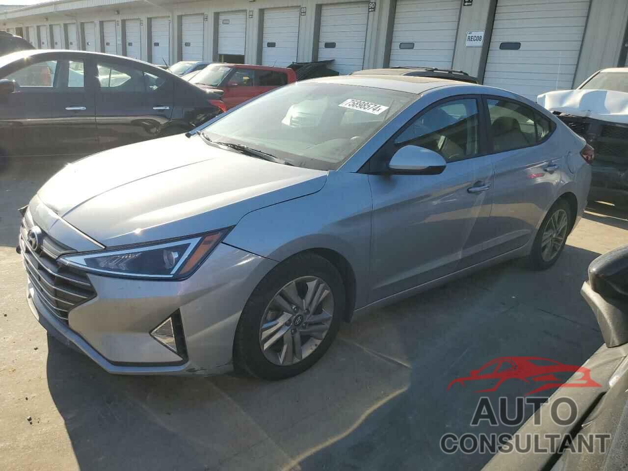 HYUNDAI ELANTRA 2020 - KMHD84LF8LU934286