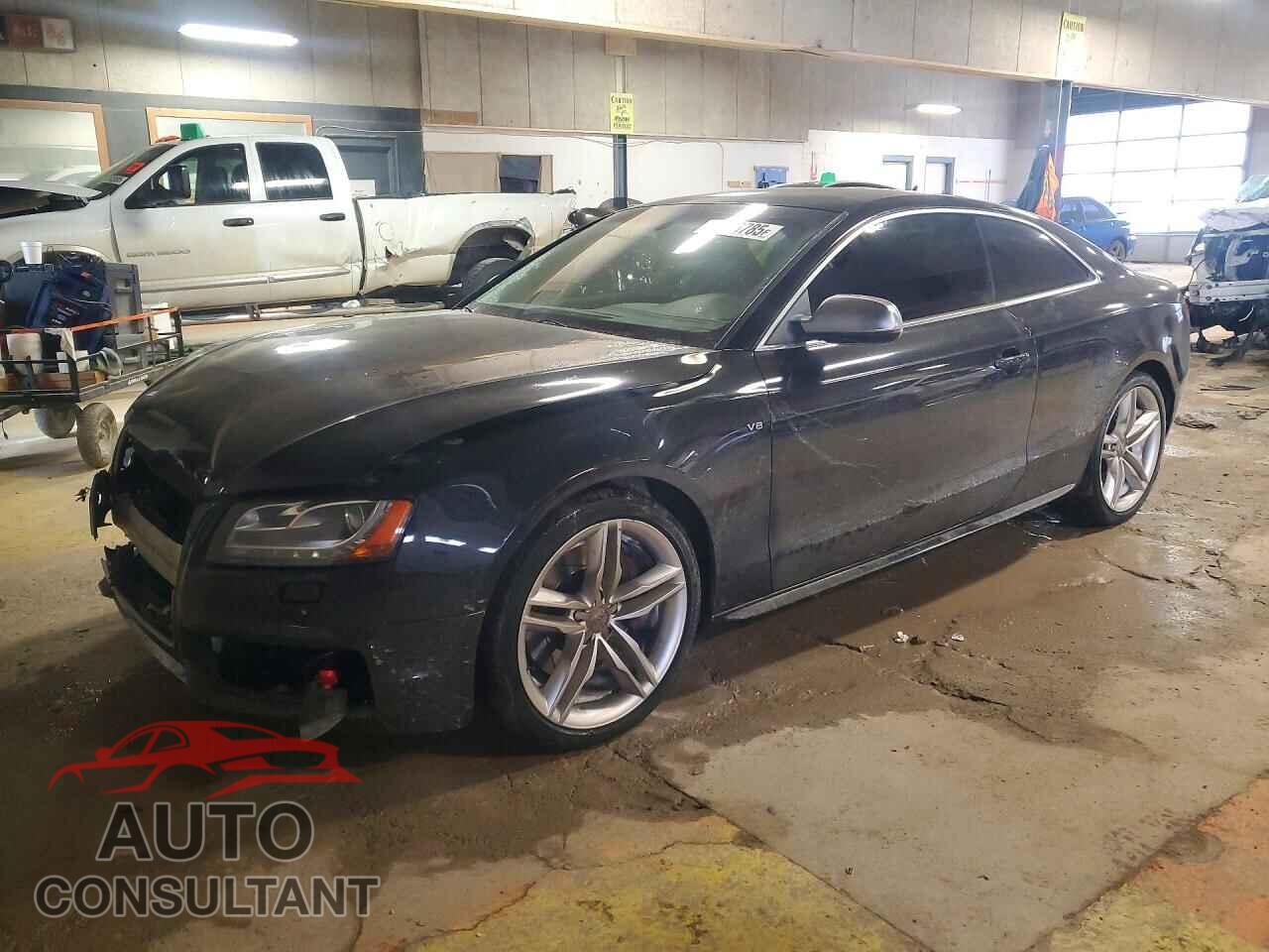 AUDI S5/RS5 2011 - WAUGVAFR1BA000918