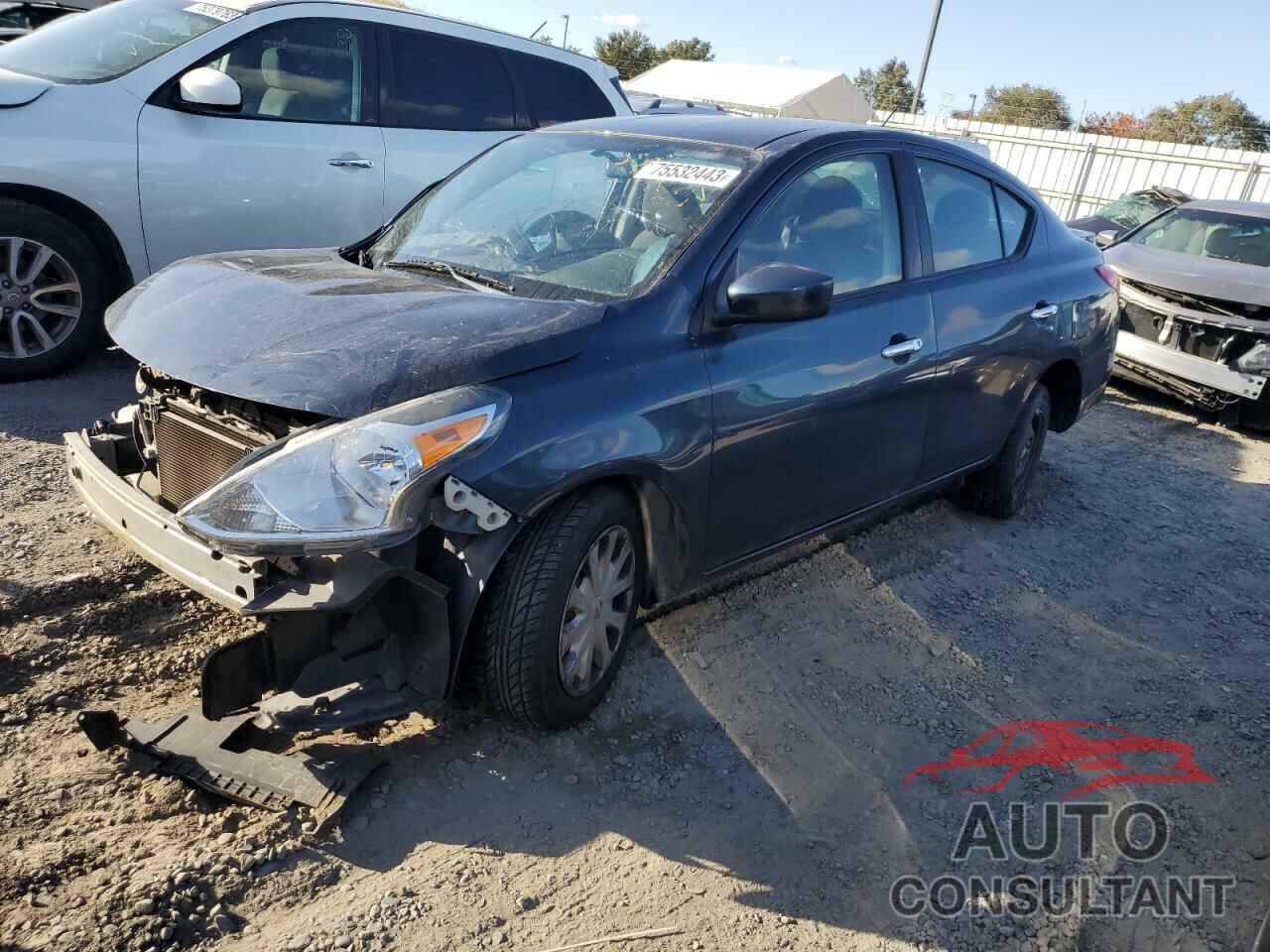 NISSAN VERSA 2017 - 3N1CN7AP0HL801922