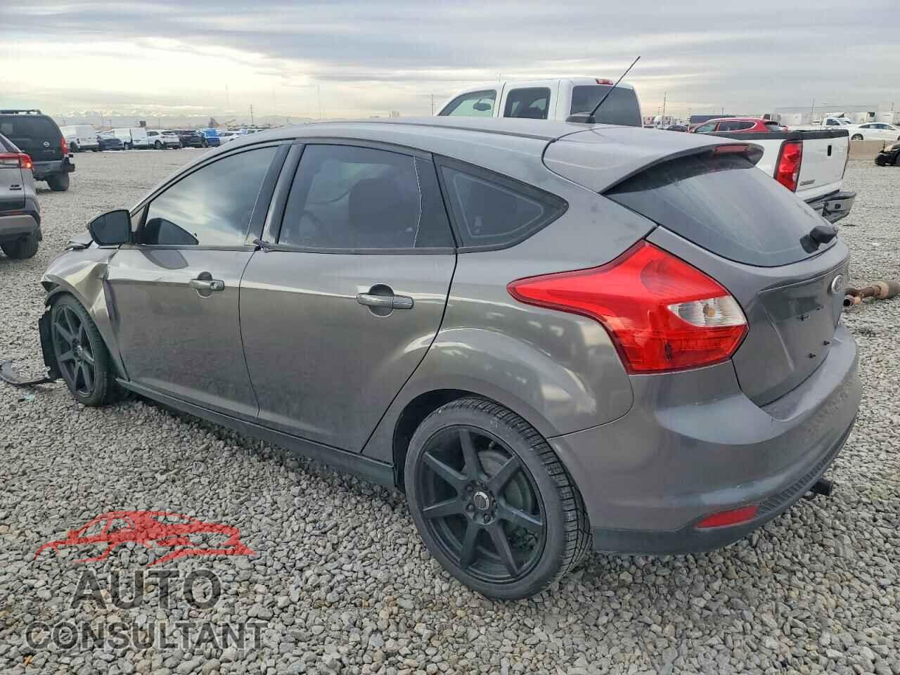 FORD FOCUS 2014 - 1FADP3K23EL119637