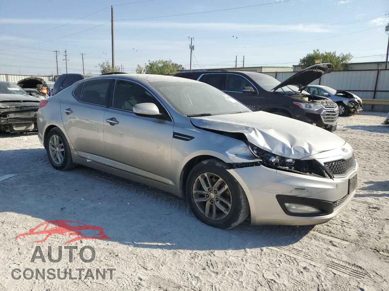 KIA OPTIMA 2012 - KNAGM4A77C5271924