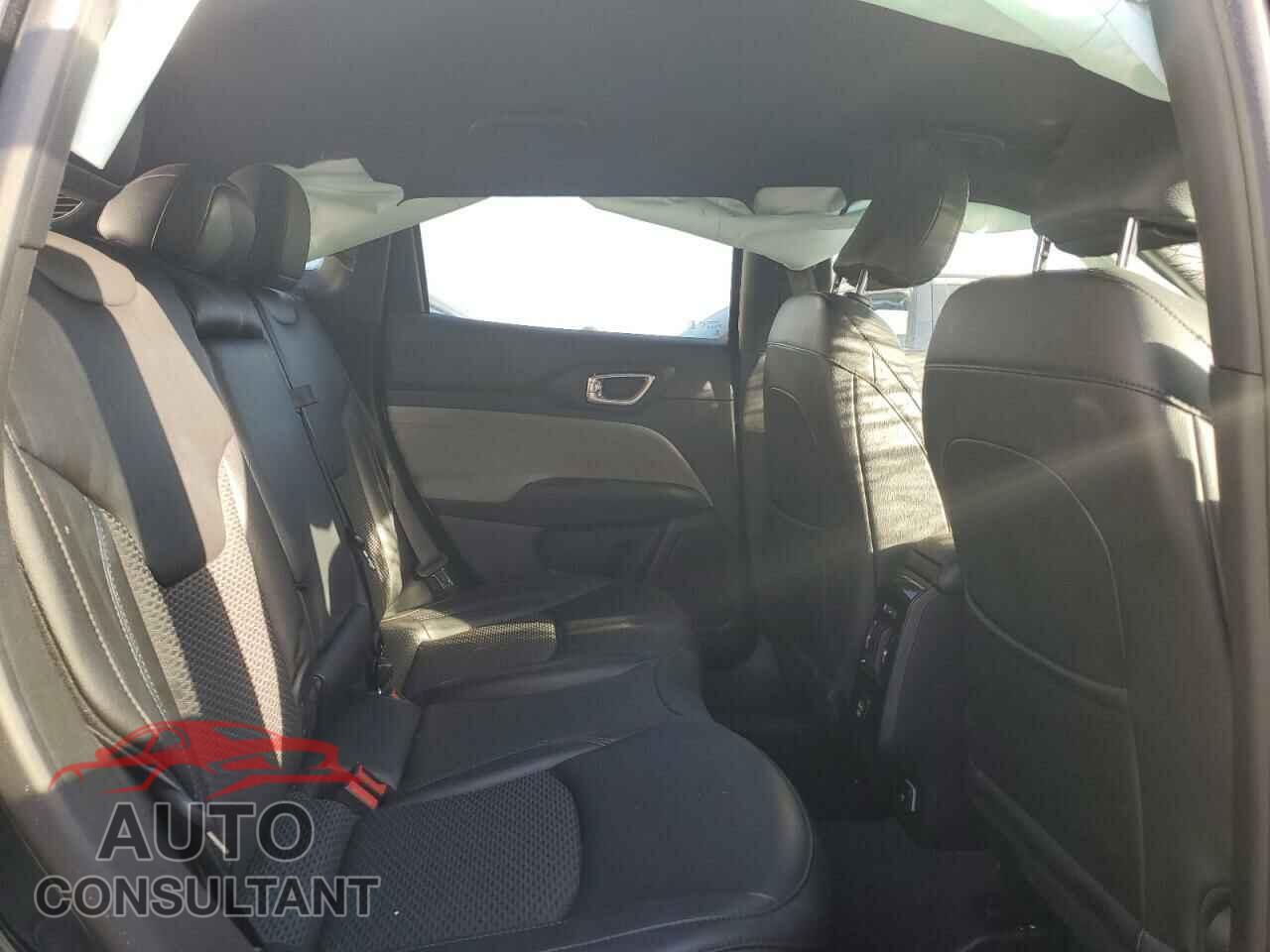 JEEP COMPASS 2024 - 3C4NJDBNXRT605355