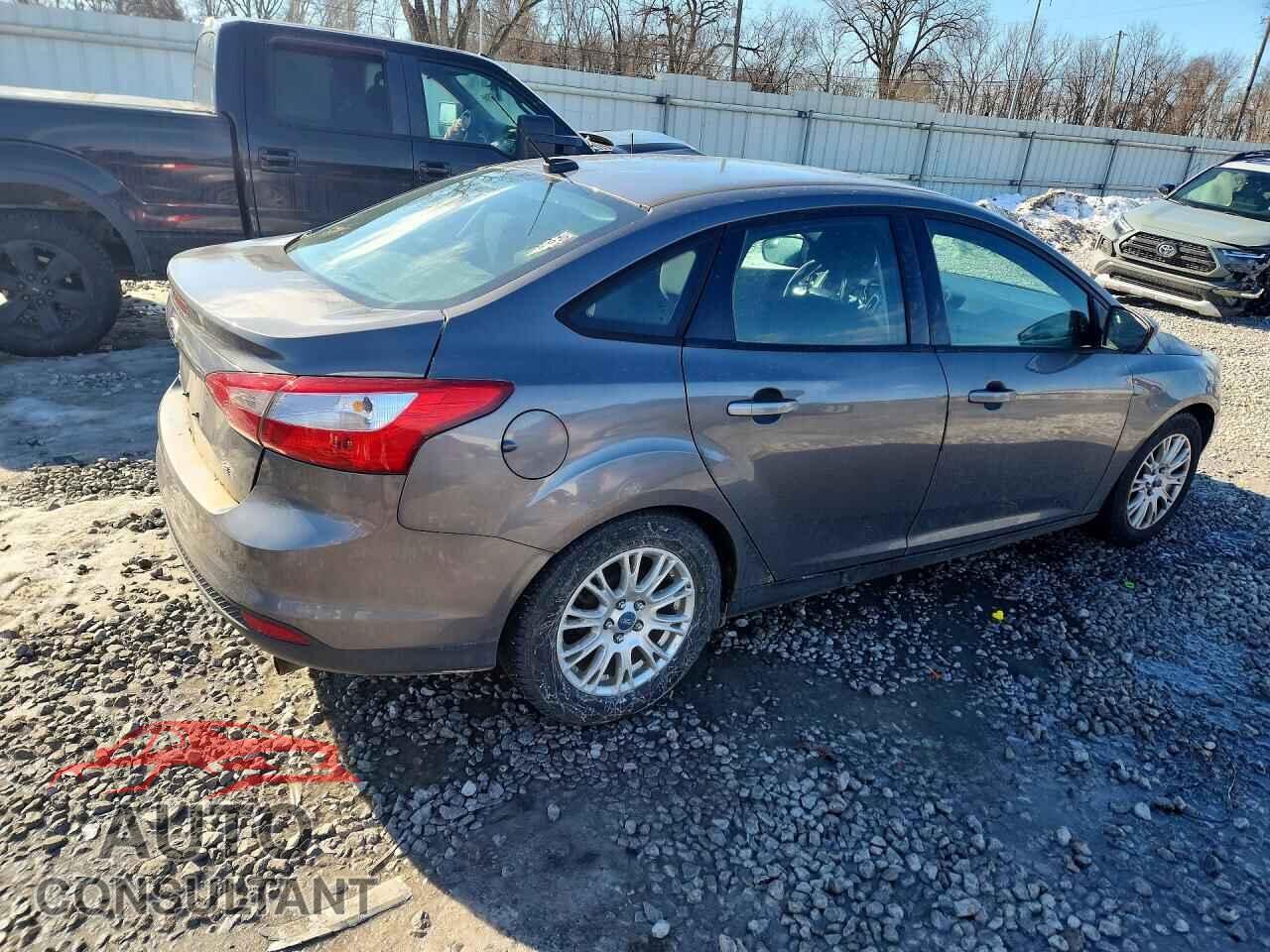 FORD FOCUS 2012 - 1FAHP3F29CL332911
