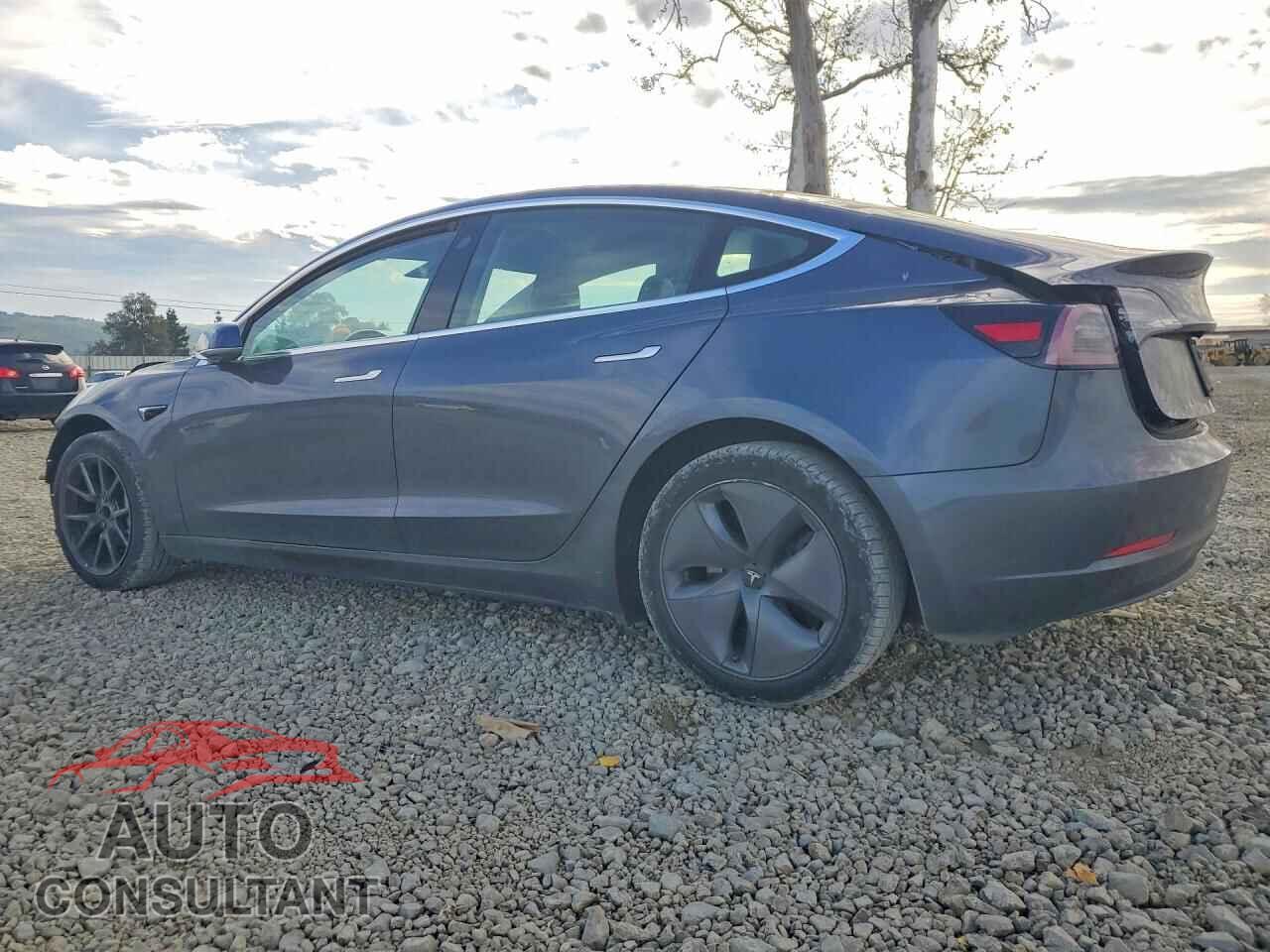 TESLA MODEL 3 2019 - 5YJ3E1EAXKF400142