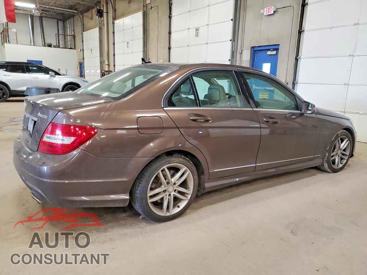 MERCEDES-BENZ C-CLASS 2014 - WDDGF8AB7EA944171