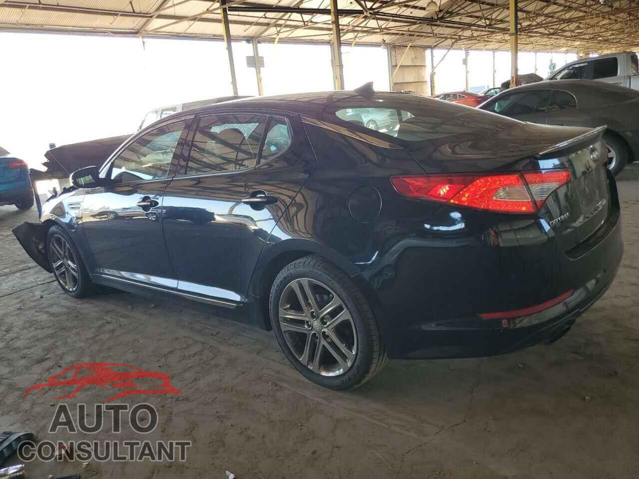 KIA OPTIMA 2013 - 5XXGR4A64DG152737