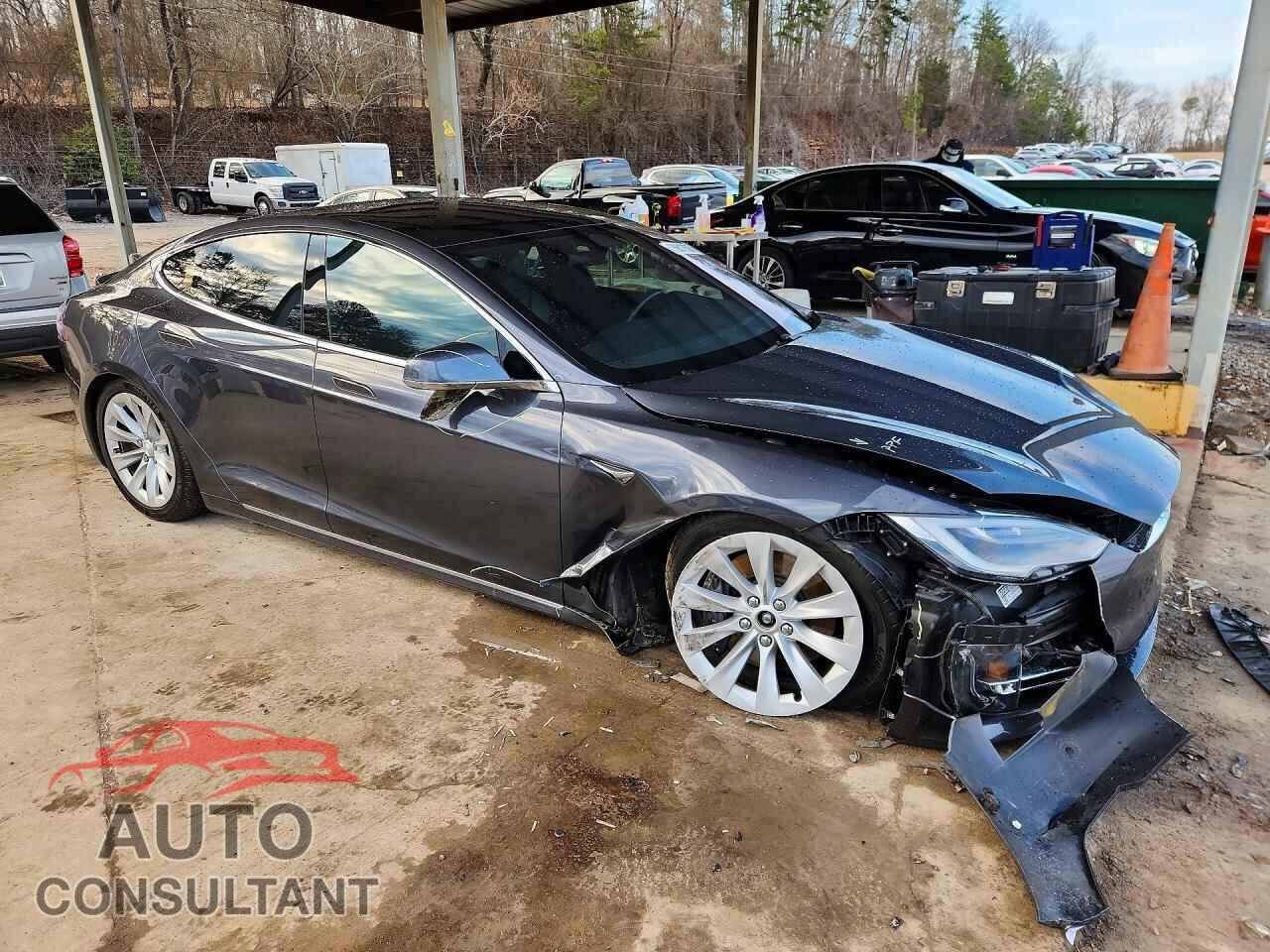 TESLA MODEL S 2019 - 5YJSA1E27KF335010