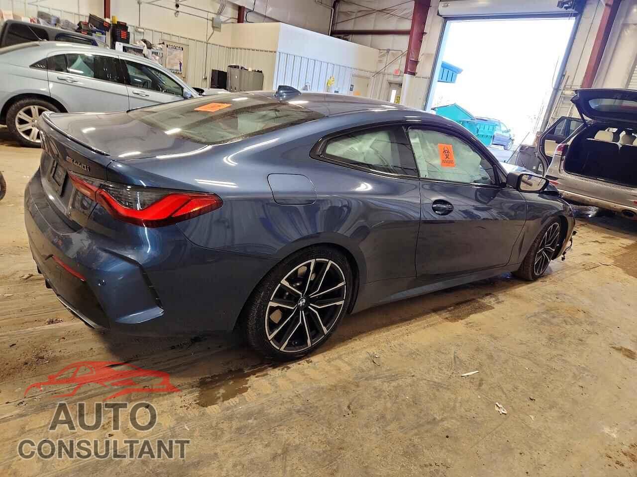 BMW M4 2022 - WBA13AR05NCH67207