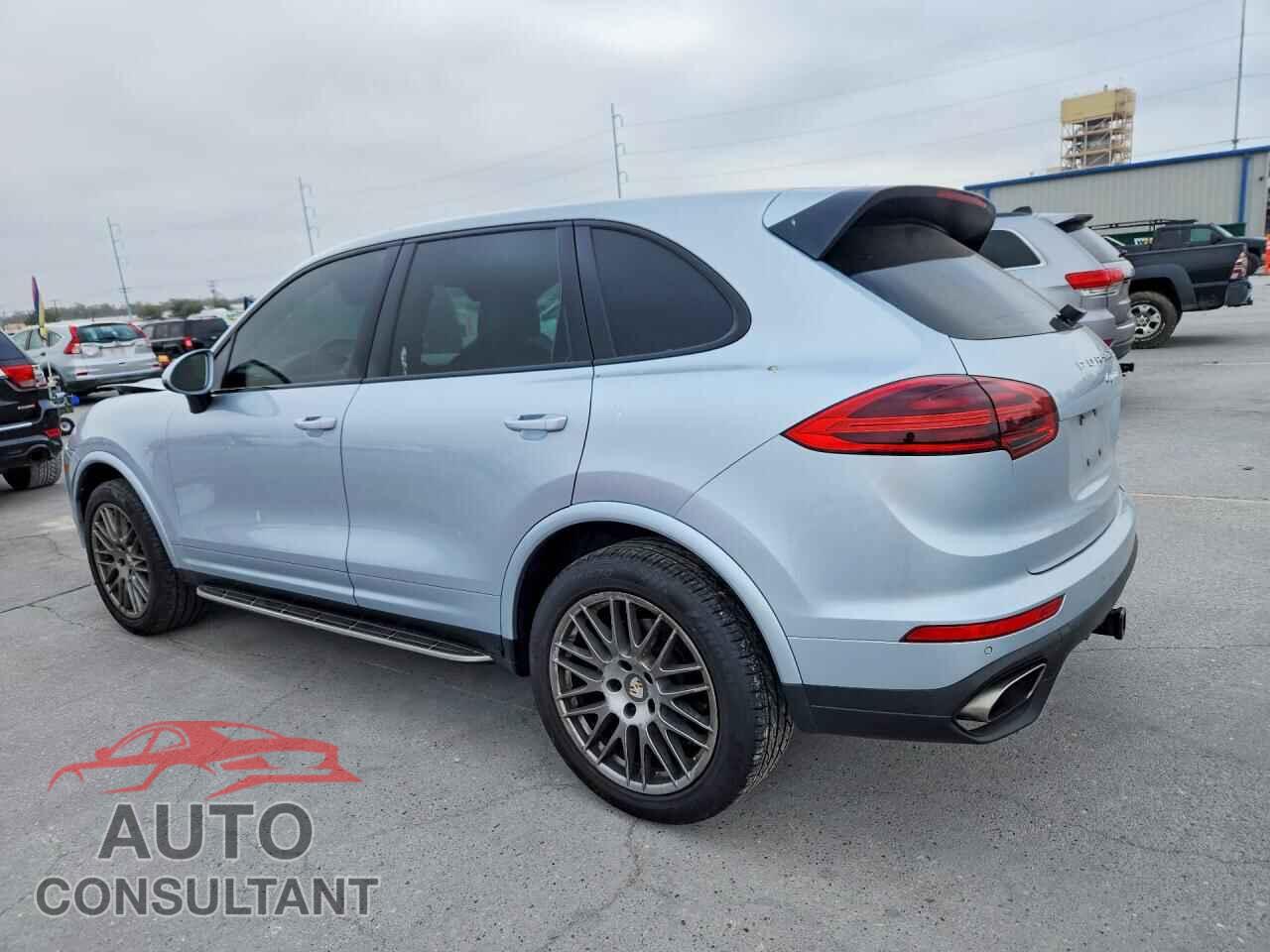 PORSCHE CAYENNE 2017 - WP1AA2A22HKA86956