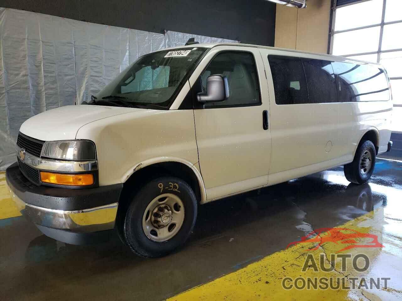 CHEVROLET EXPRESS 2021 - 1GAZGNFP1M1169716