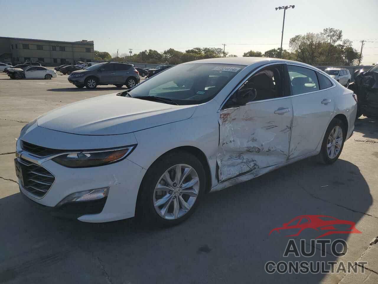 CHEVROLET MALIBU 2022 - 1G1ZD5ST3NF115088