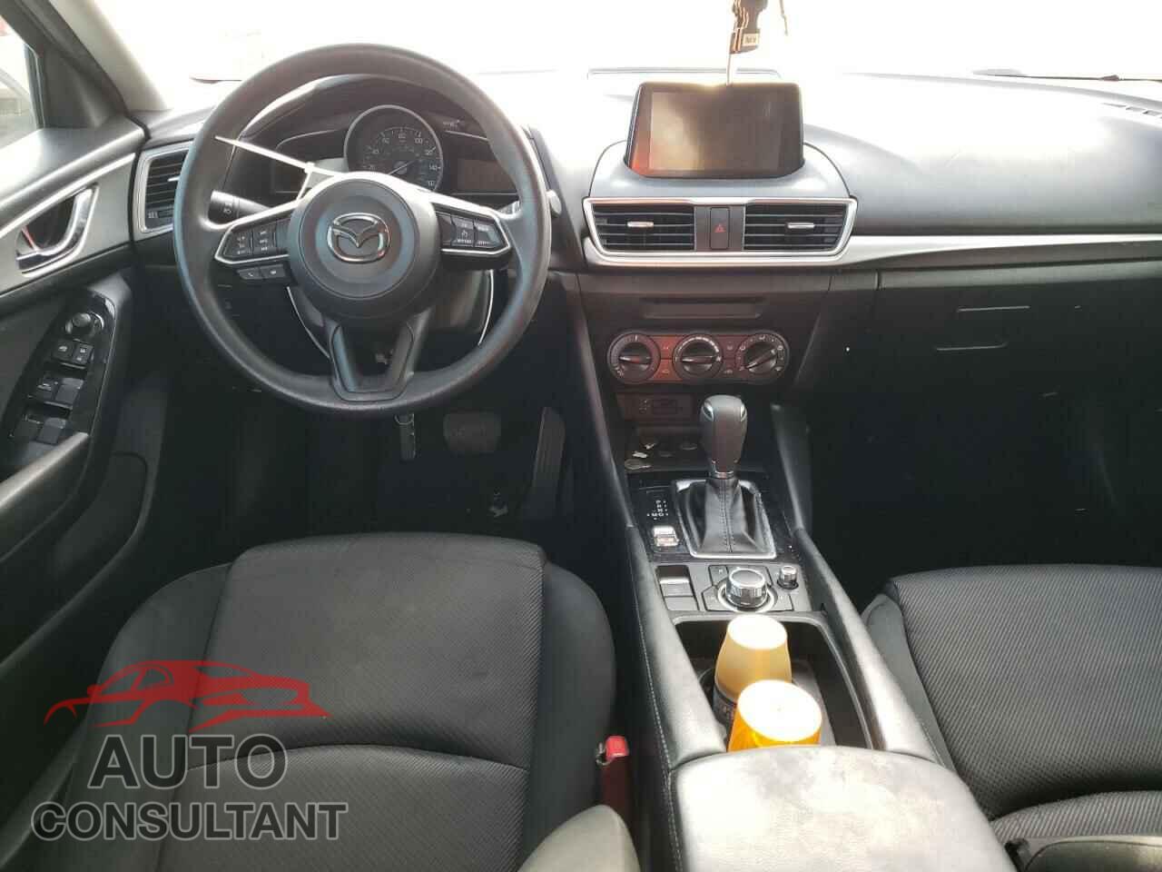 MAZDA 3 2017 - 3MZBN1U78HM101977