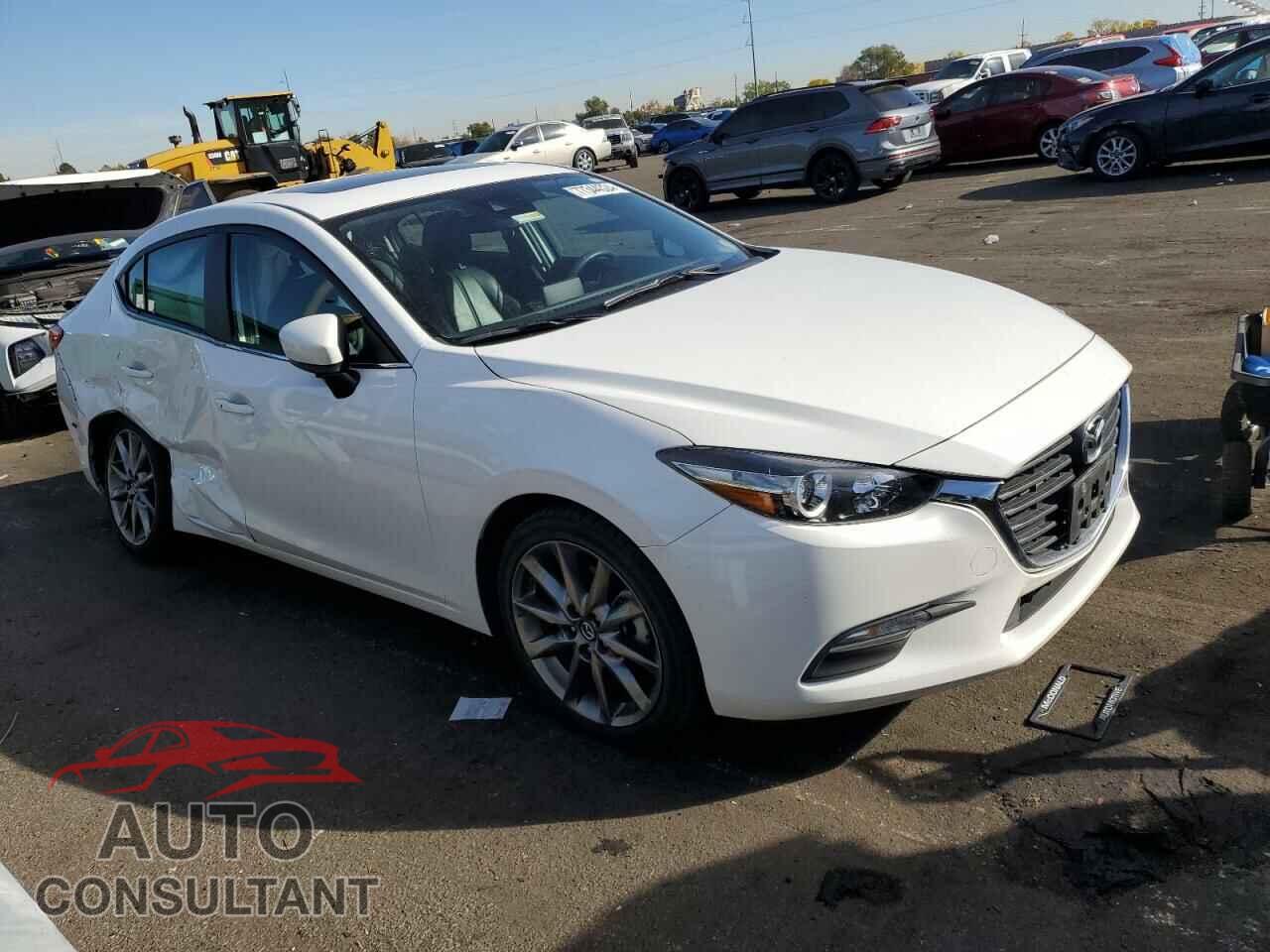 MAZDA 3 2018 - 3MZBN1V3XJM248870