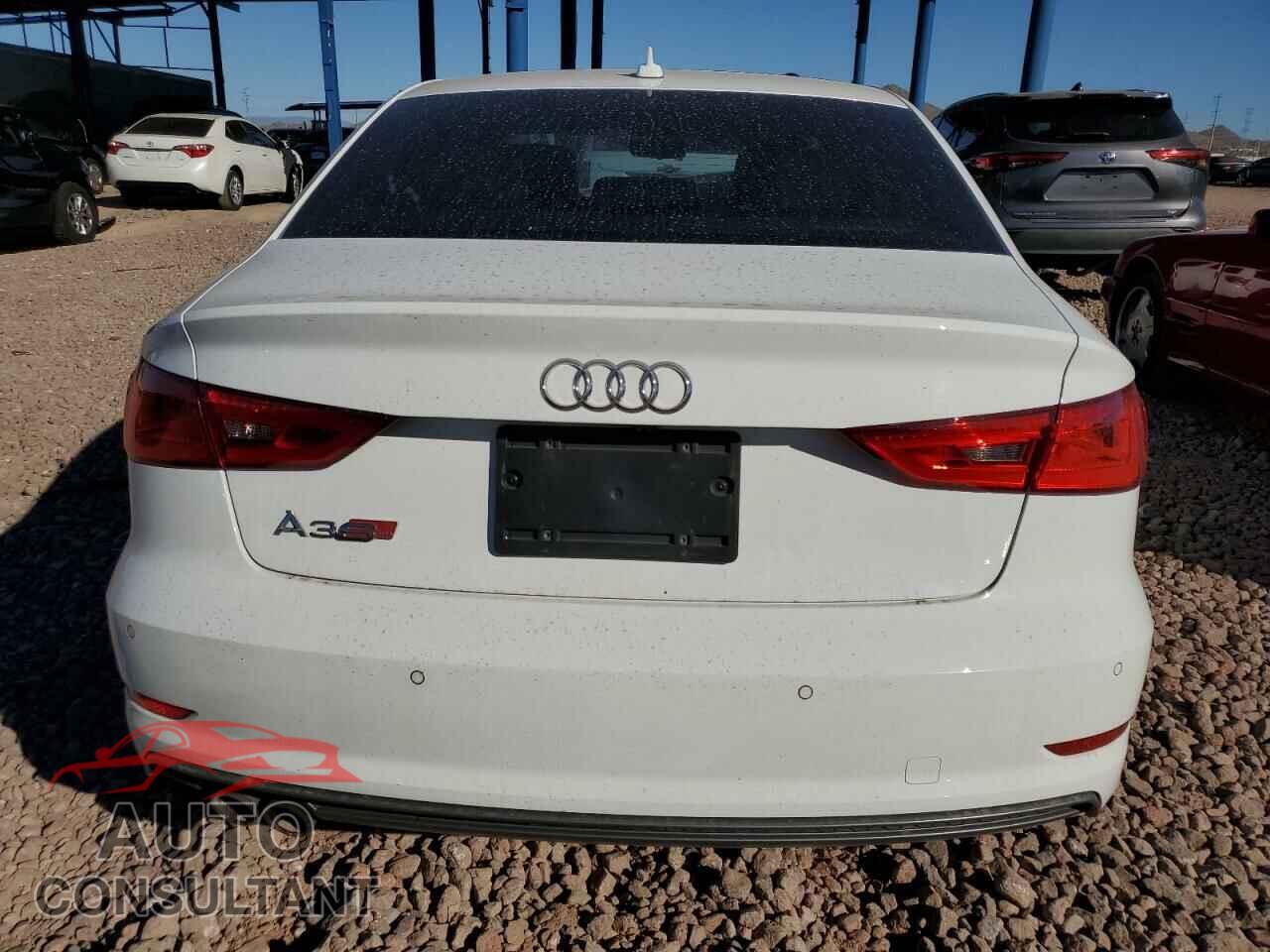 AUDI A3 2016 - WAUA7GFF7G1095744