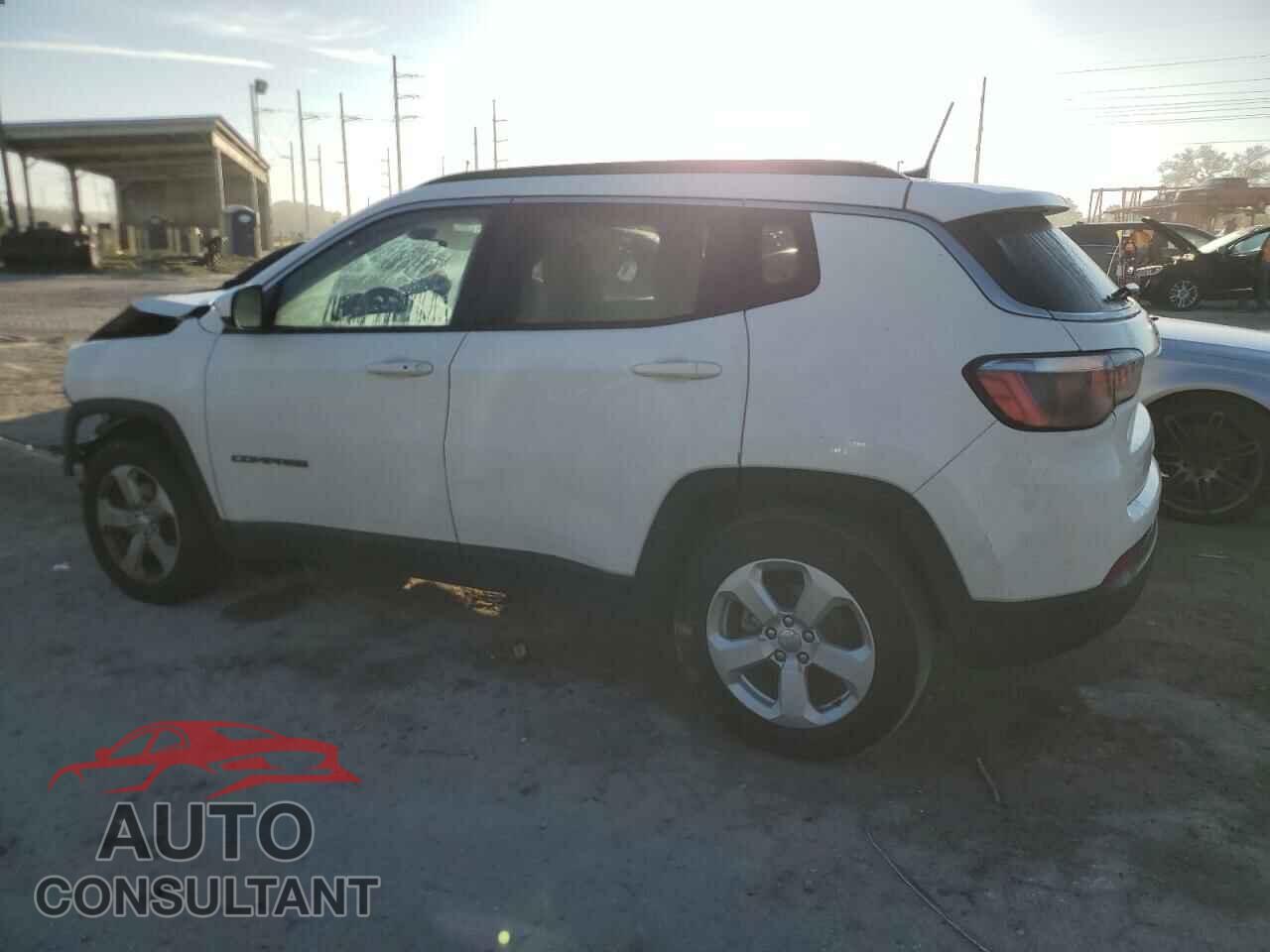 JEEP COMPASS 2018 - 3C4NJCBB3JT125601