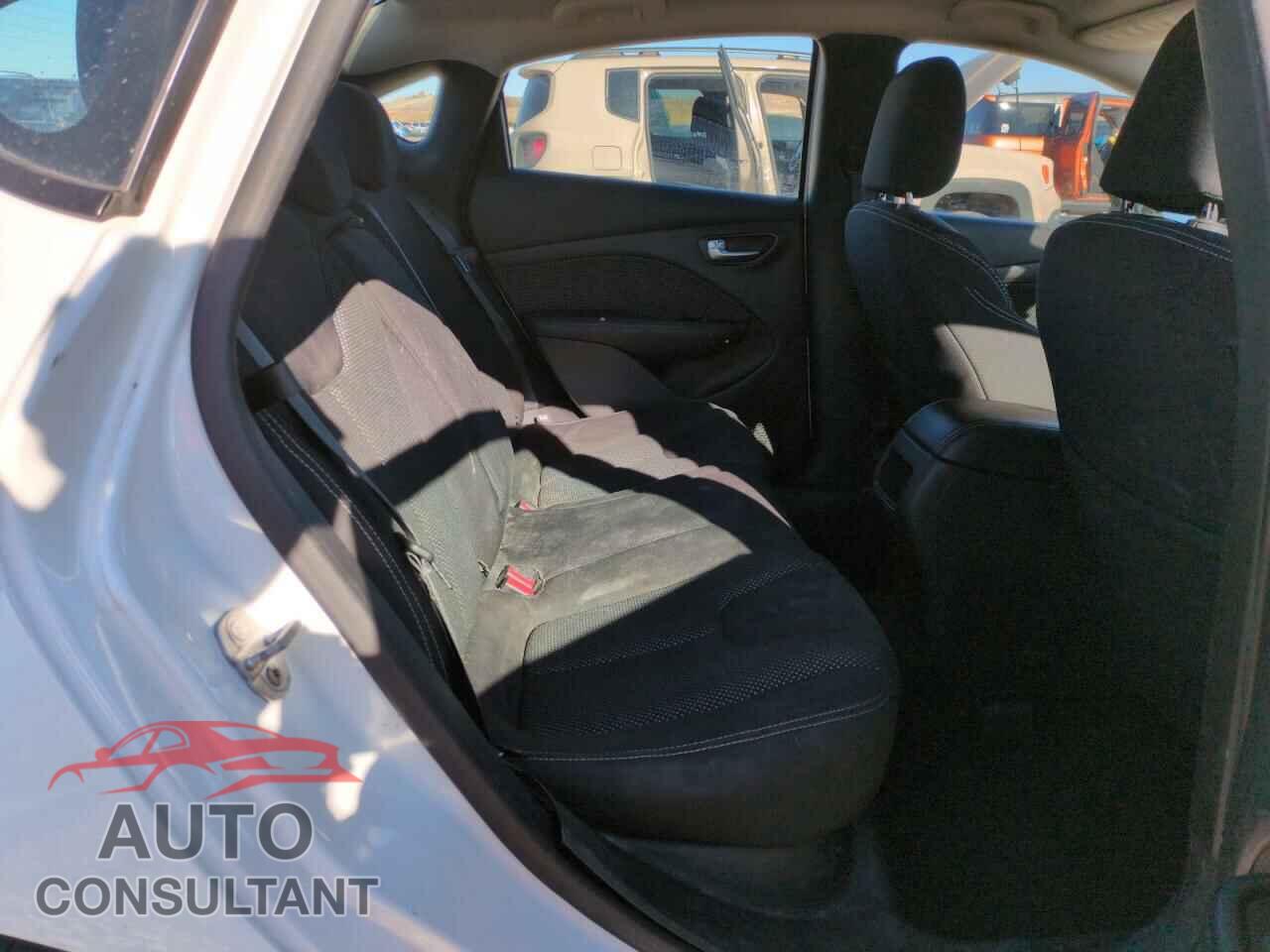DODGE DART 2015 - 1C3CDFBB4FD181922