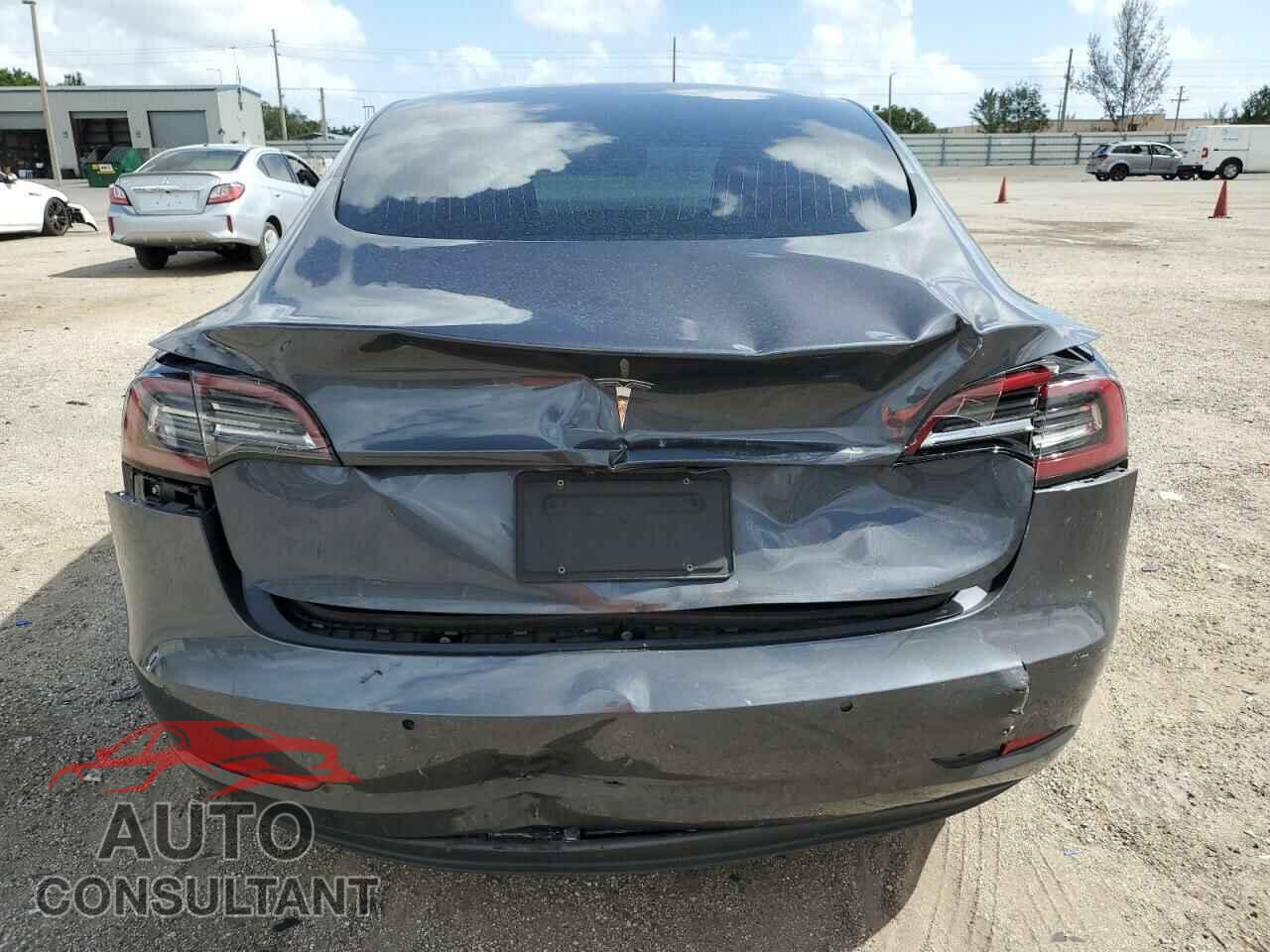 TESLA MODEL 3 2019 - 5YJ3E1EA6KF314360