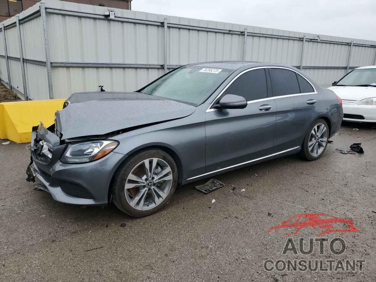 MERCEDES-BENZ C-CLASS 2018 - 55SWF4JB6JU235262