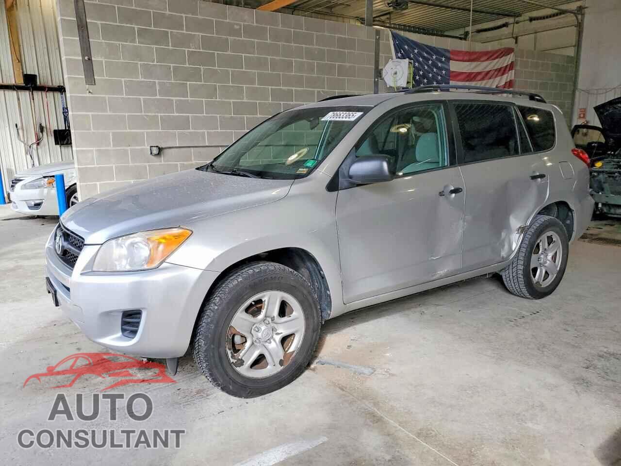 TOYOTA RAV4 2011 - 2T3BF4DV5BW108570