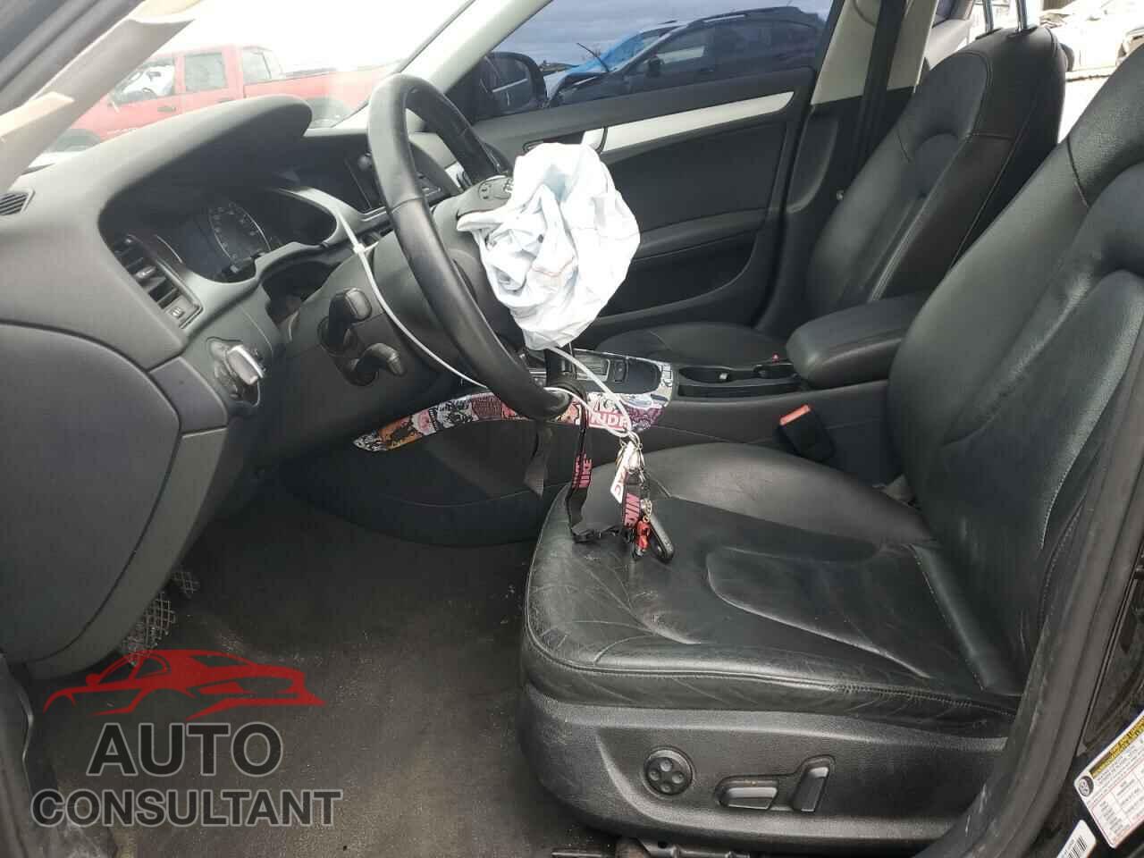 AUDI A4 2012 - WAUAFAFL9CN007267