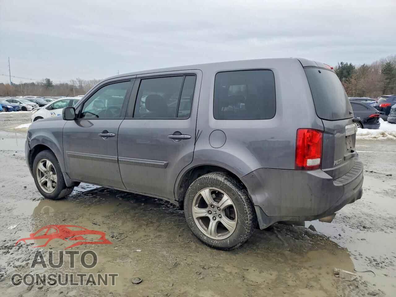 HONDA PILOT 2015 - 5FNYF3H59FB014704