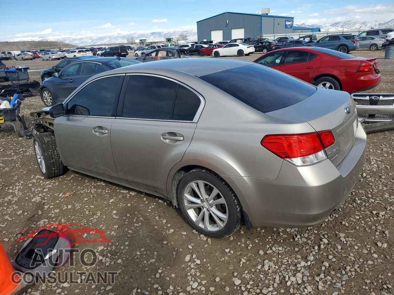 SUBARU LEGACY 2014 - 4S3BMBA63E3013942