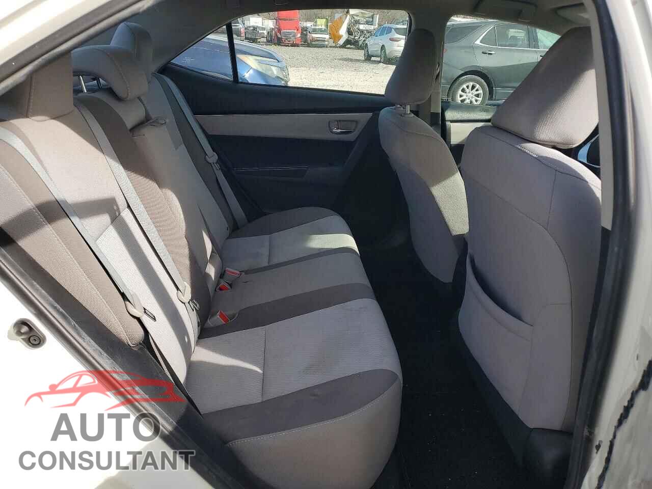 TOYOTA COROLLA 2017 - 2T1BURHEXHC814322