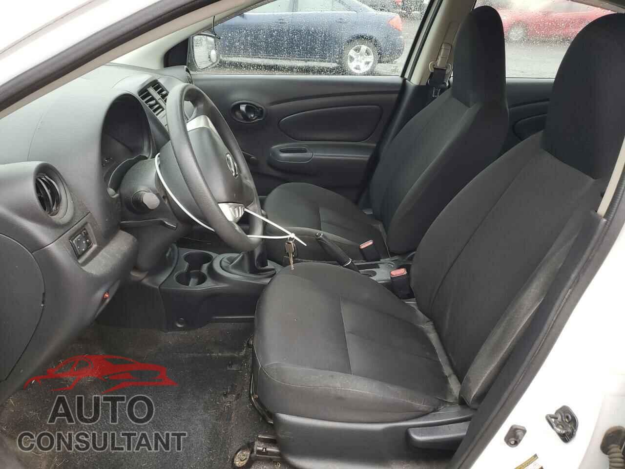 NISSAN VERSA 2017 - 3N1CN7AP2HL825624