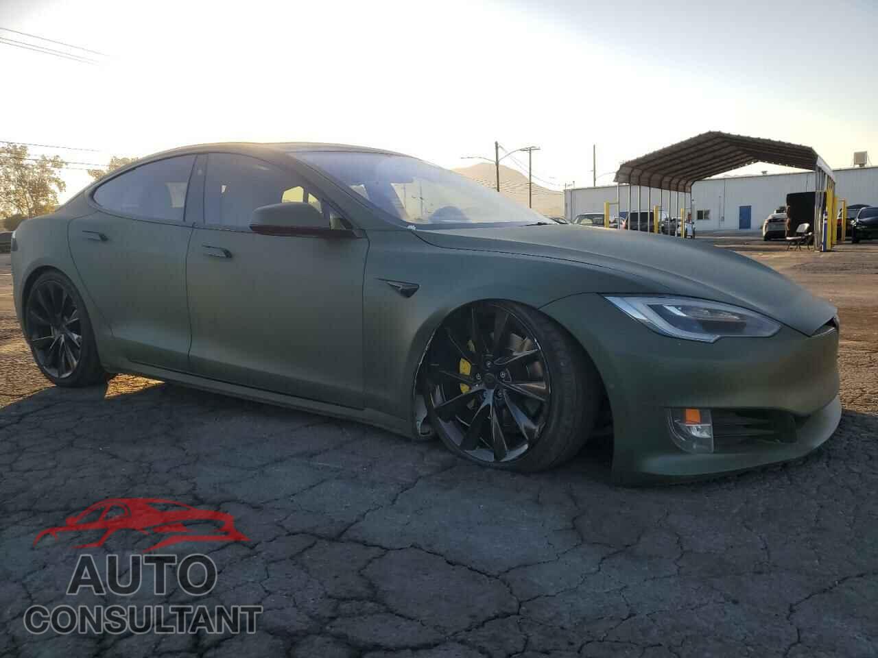 TESLA MODEL S 2019 - 5YJSA1E48KF309808