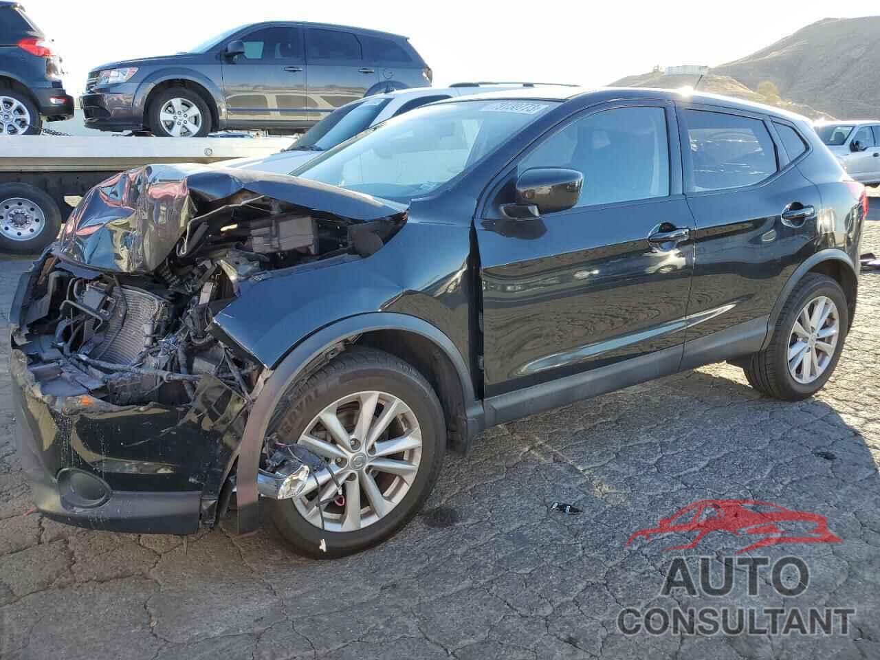 NISSAN ROGUE 2018 - JN1BJ1CP8JW184058