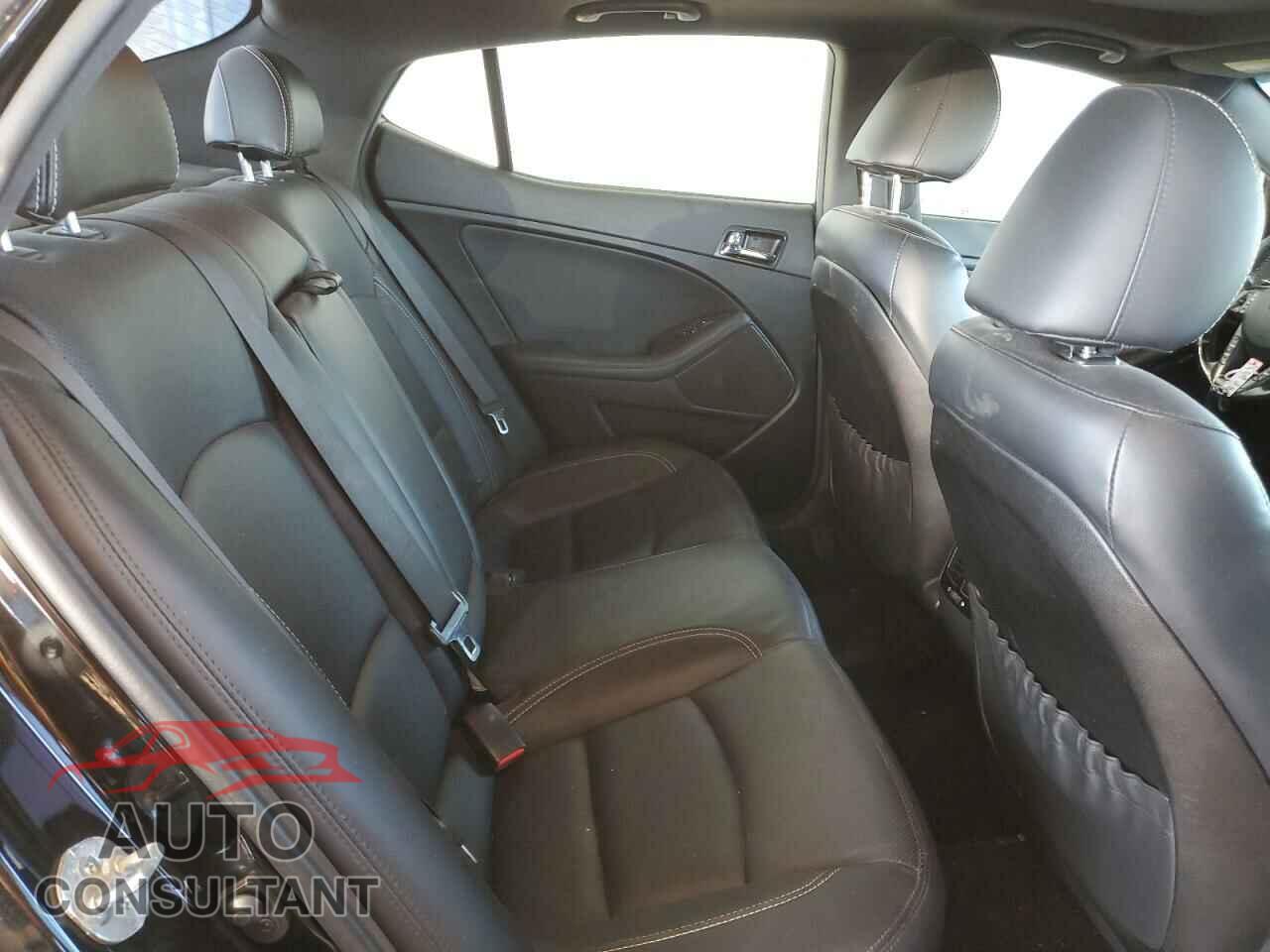 KIA OPTIMA 2013 - 5XXGR4A69DG096391