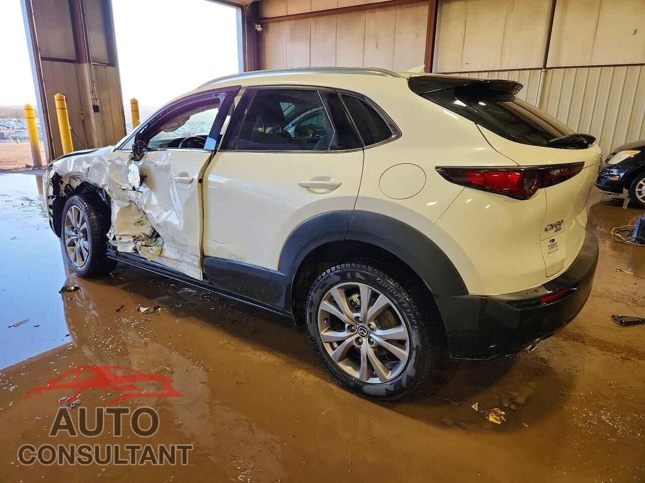 MAZDA CX30 2020 - 3MVDMBEM4LM106674