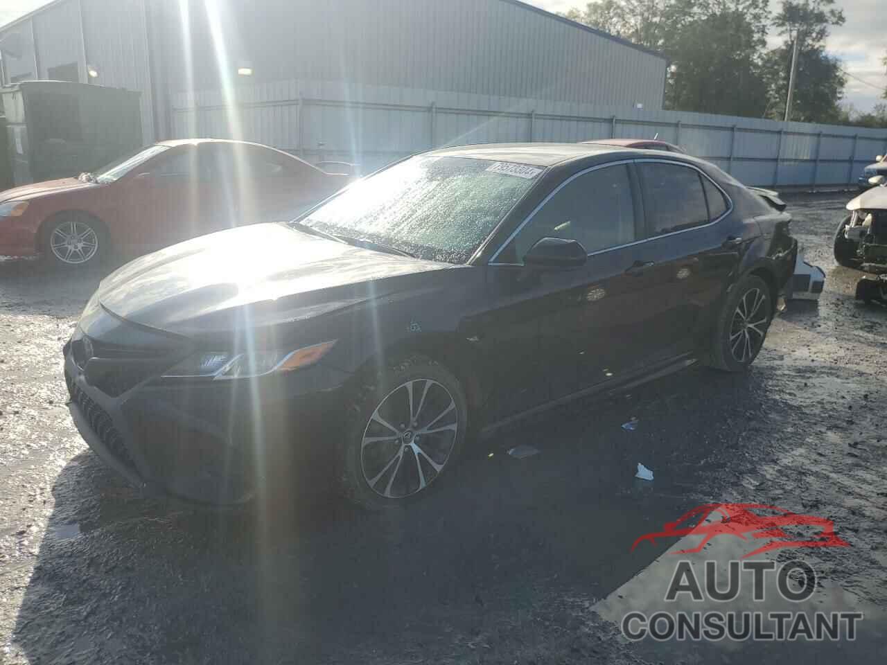 TOYOTA CAMRY 2018 - JTNB11HK1J3029892