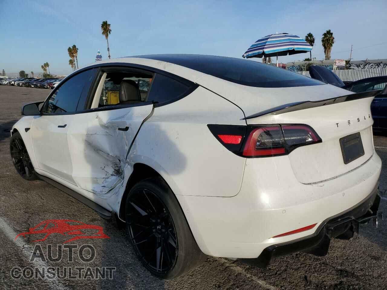 TESLA MODEL 3 2022 - 5YJ3E1EB3NF136114