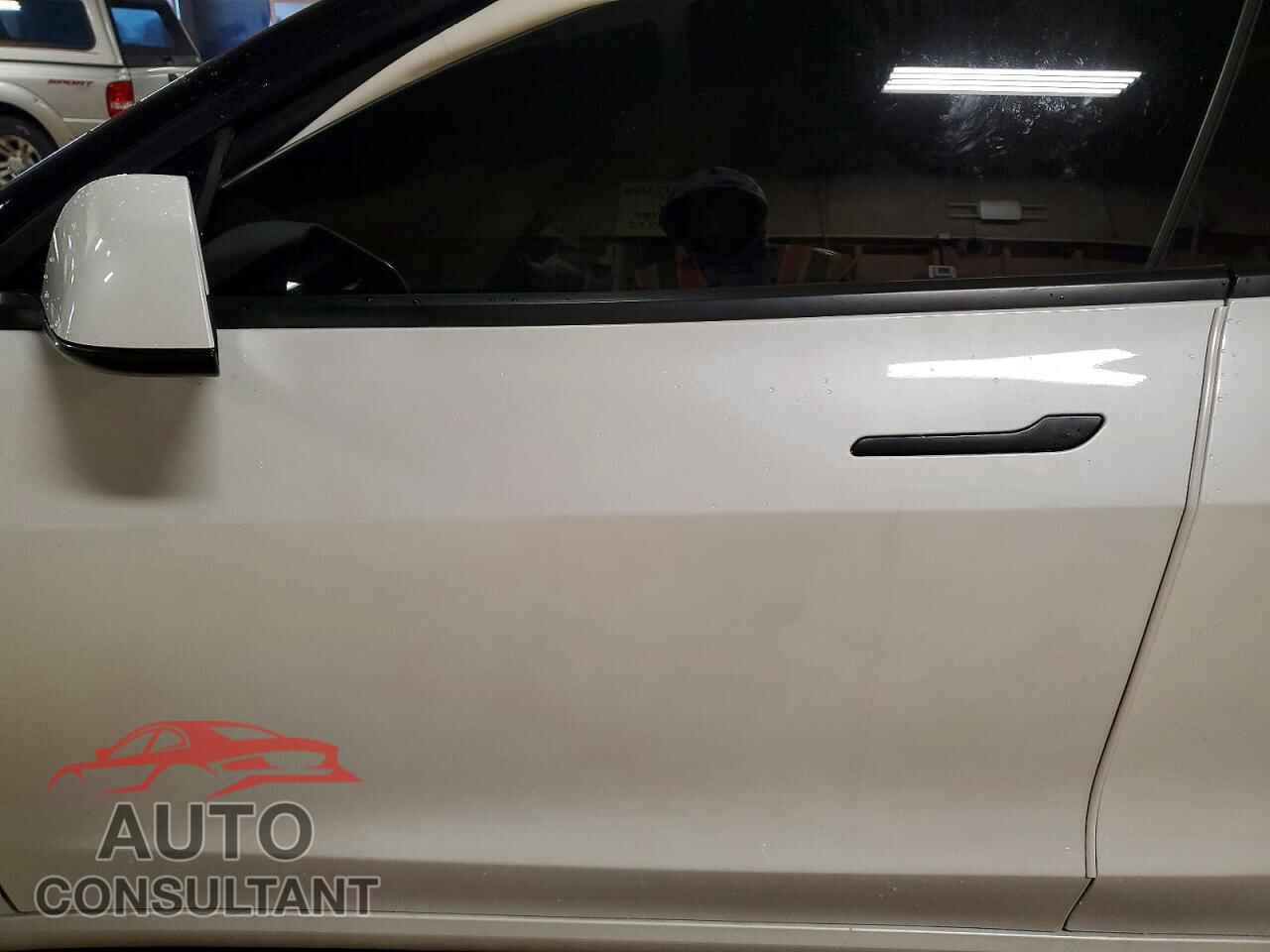 TESLA MODEL 3 2020 - 5YJ3E1EC0LF720735