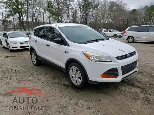 FORD ESCAPE 2016 - 1FMCU0F71GUC18744