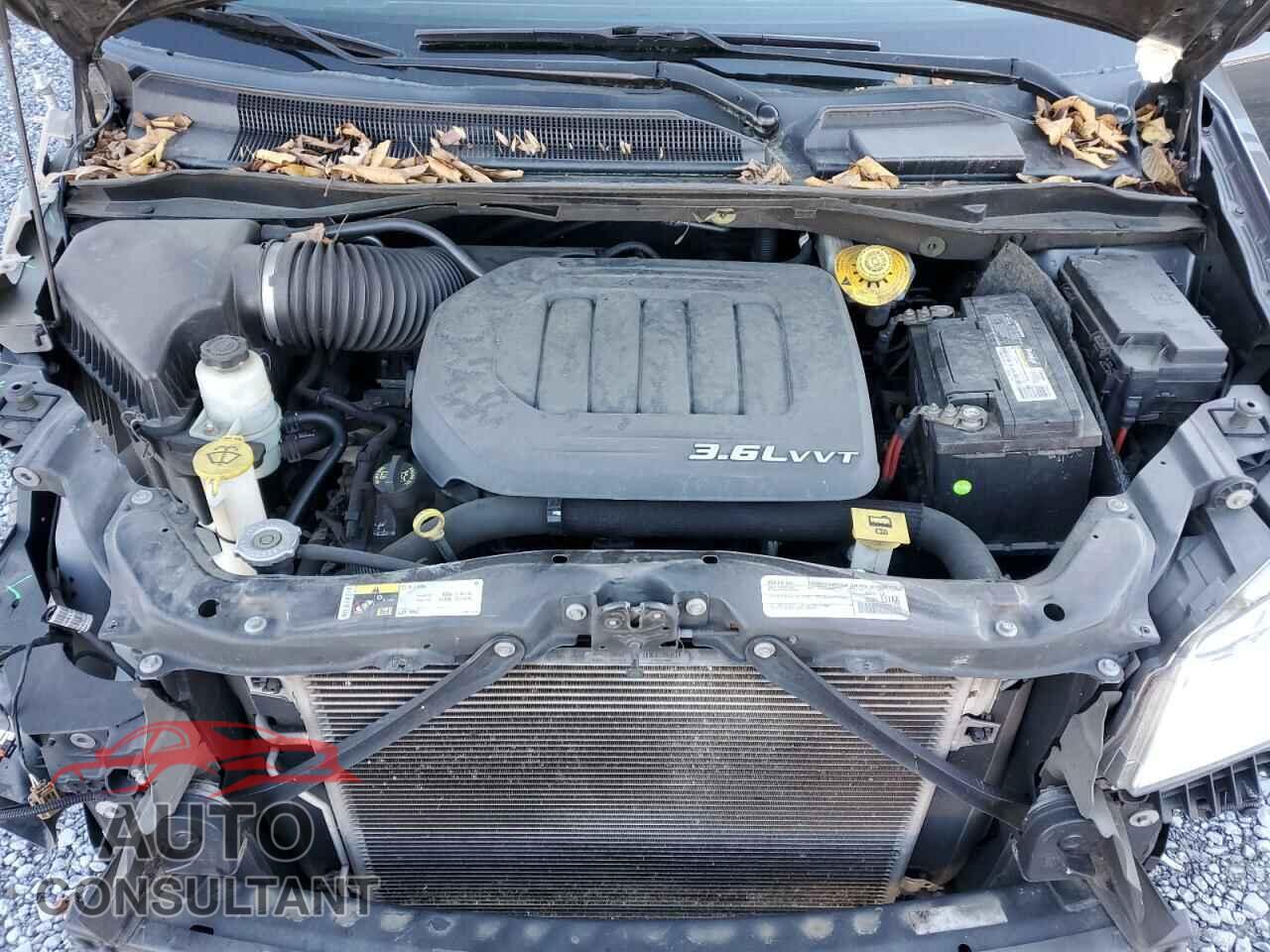 DODGE CARAVAN 2015 - 2C4RDGCG2FR659743