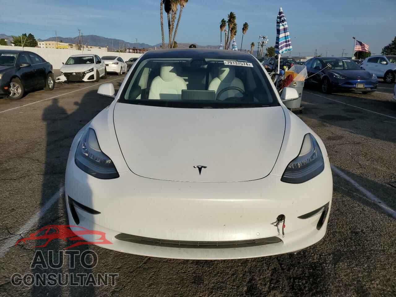 TESLA MODEL 3 2020 - 5YJ3E1EA2LF615693