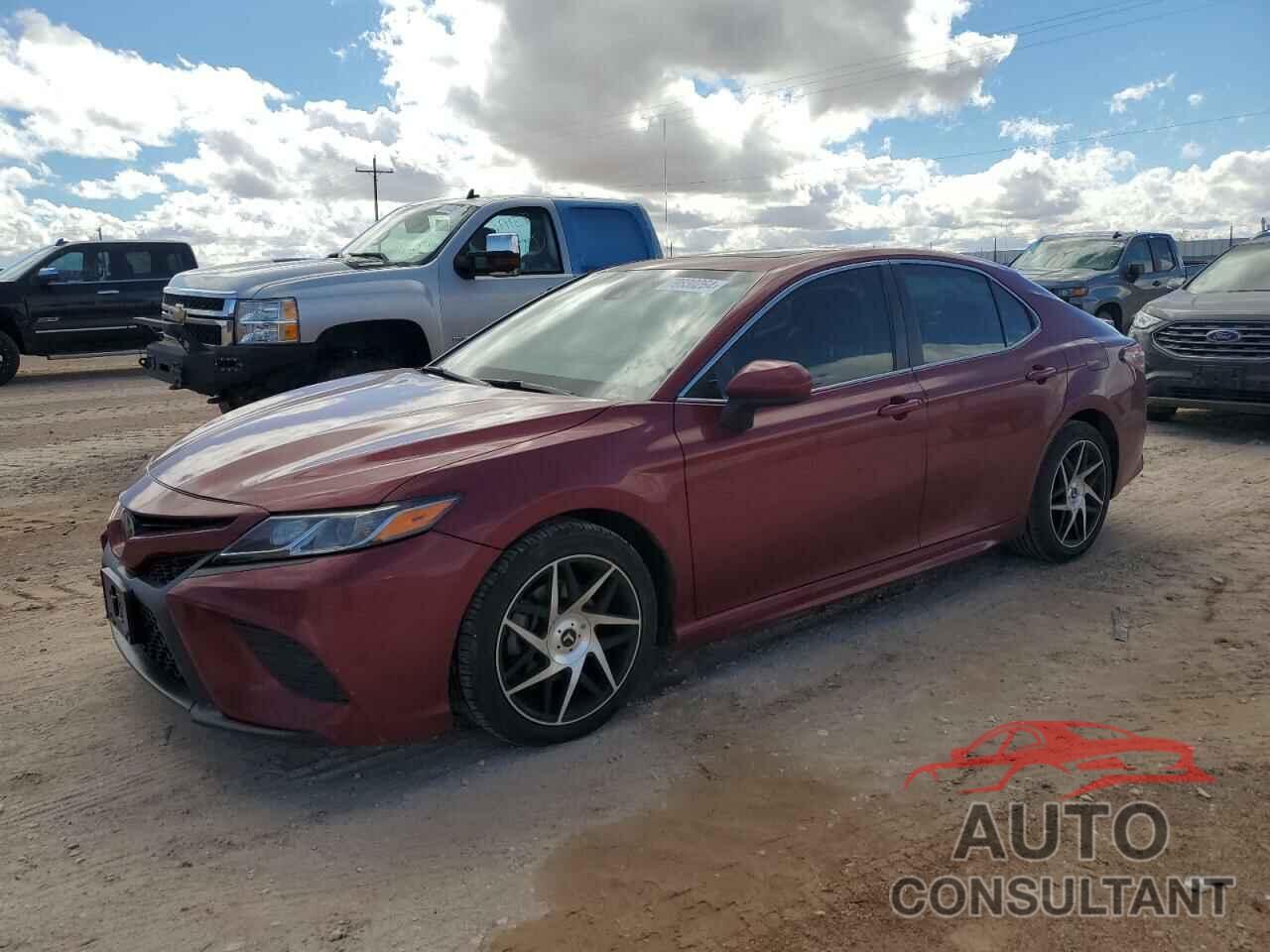 TOYOTA CAMRY 2018 - 4T1B11HK6JU649535