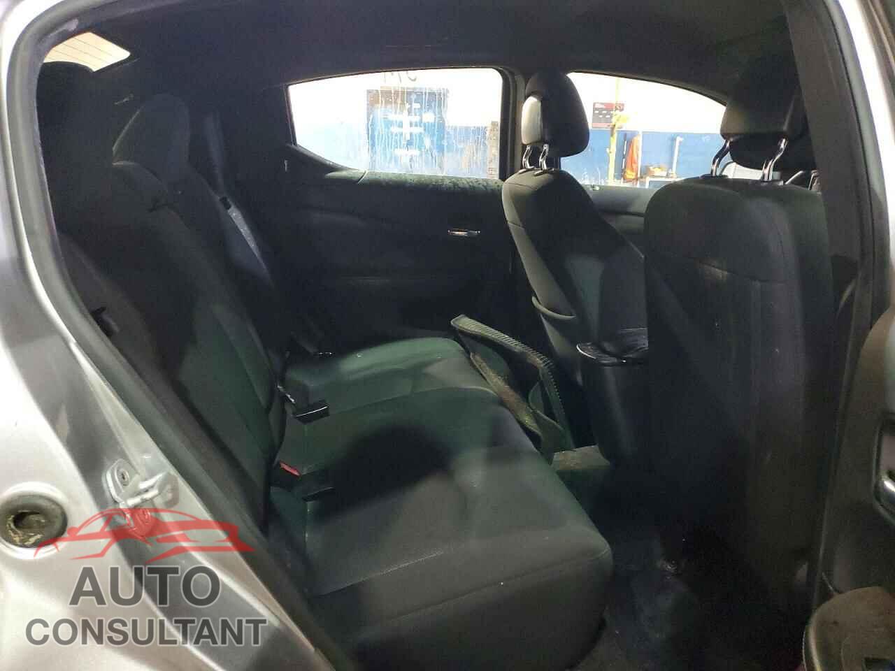 DODGE AVENGER 2013 - 1C3CDZAB2DN530084