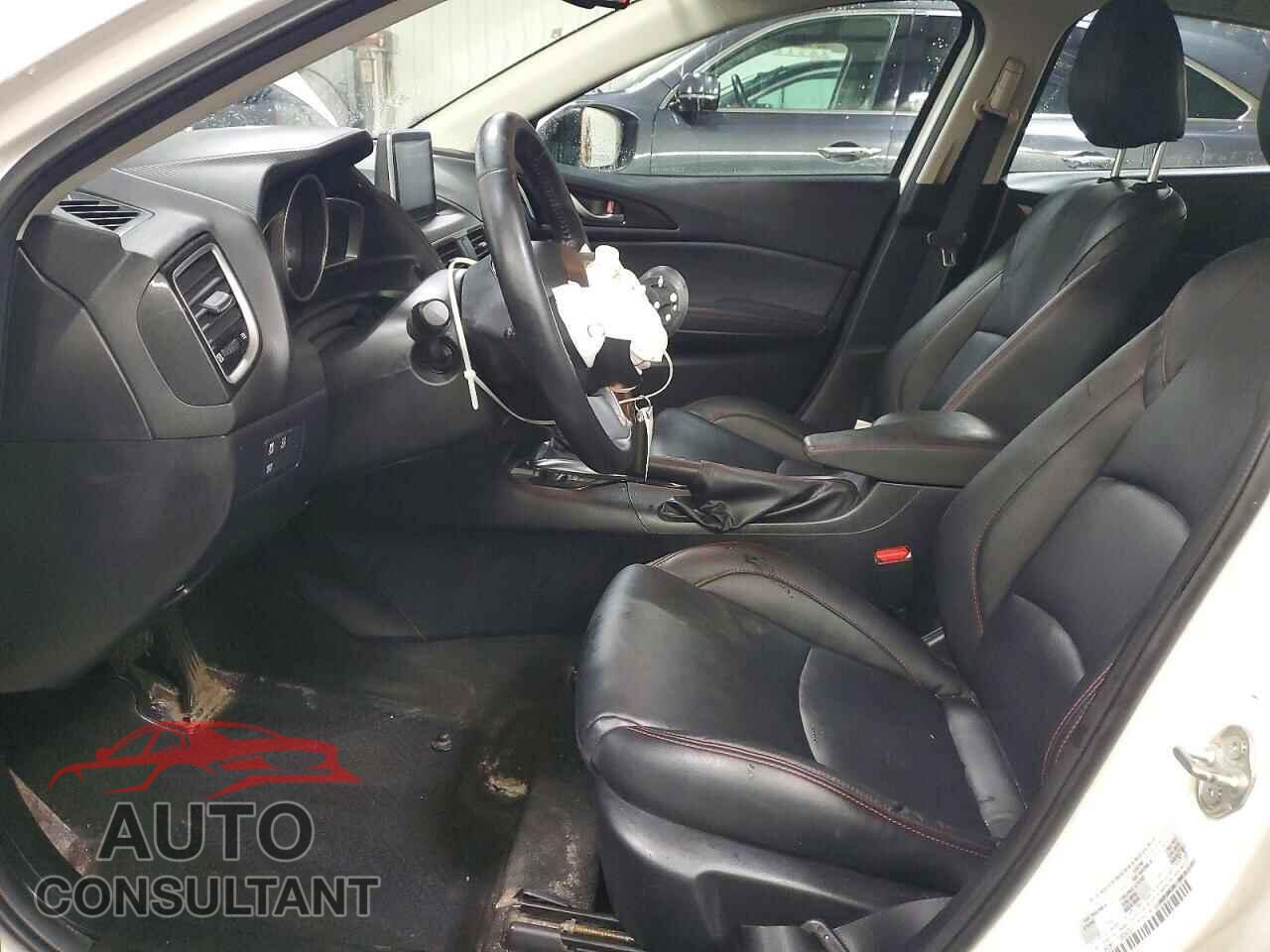 MAZDA 3 2016 - 3MZBM1X77GM250331